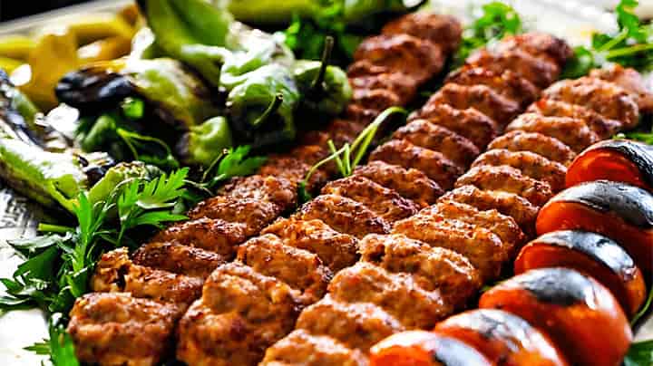 بهترین رستوران‌های تبریز از نظر مردم کجا هستند؟ + آدرس و جزئیات