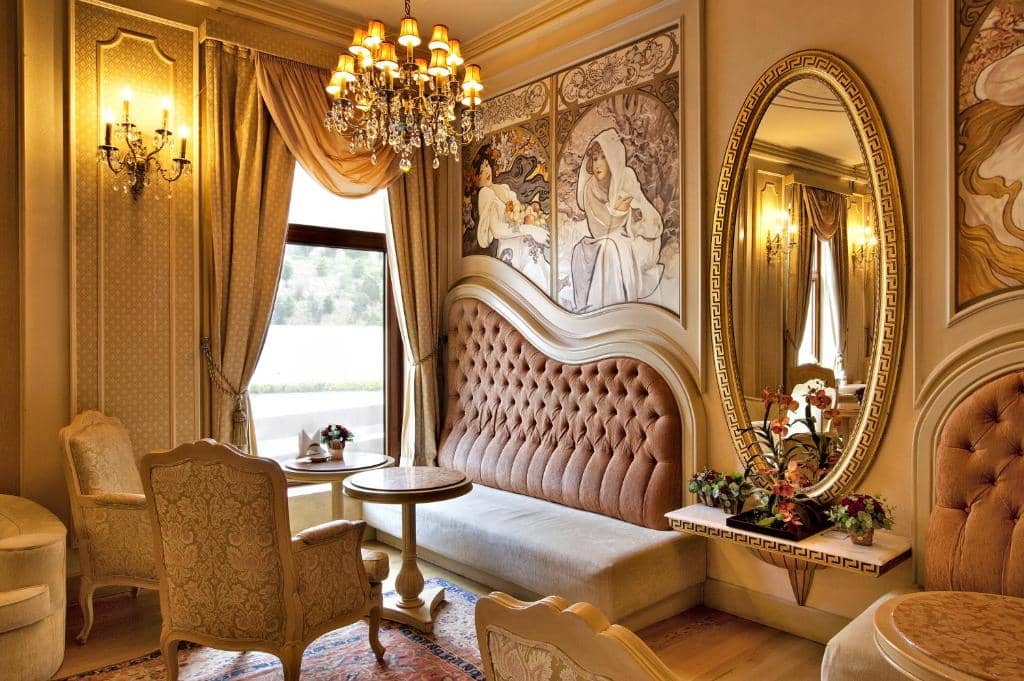 اکسلسیور (Excelsior)