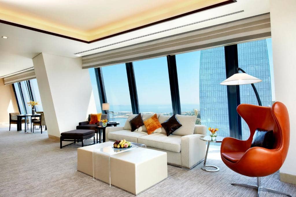 فیرمونت فلیم تاورز (Fairmont Flame Towers)