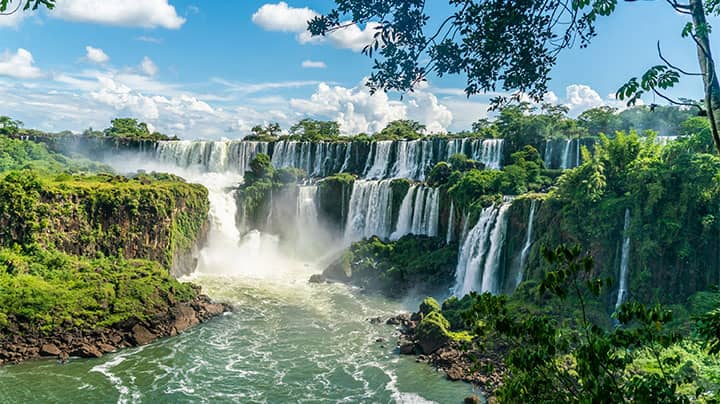 11تا از آبشارهای زیبا شیراز - آدرس و تصاویر