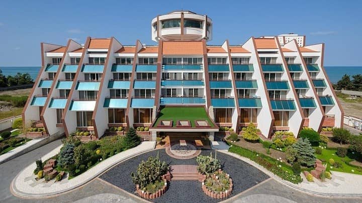 هتل نارنجستان نور | معرفی کامل امکانات و رزرو با 20% تخفیف