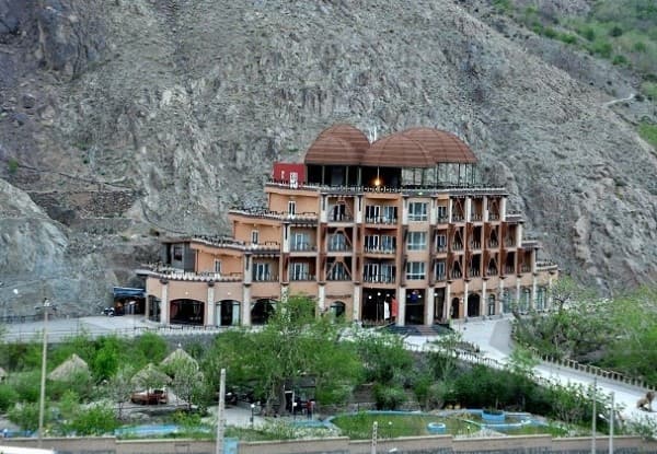 بزرگ کوهستان