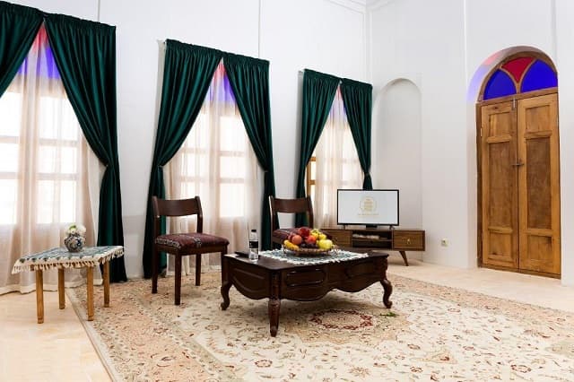 تاریخی خانه آقازاده
