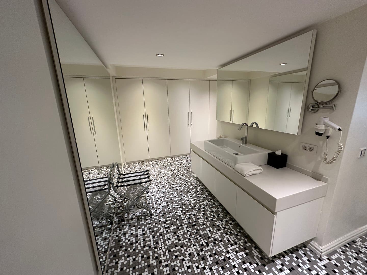 Main hotel image