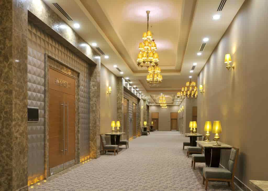 دابل تری بای هیلتون (DoubleTree by Hilton)