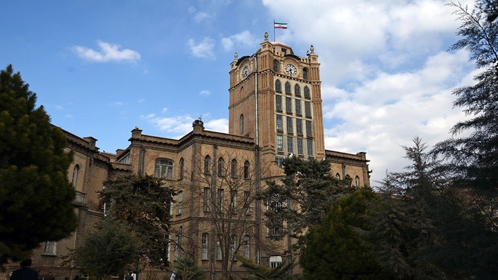 میدان ساعت تبریز