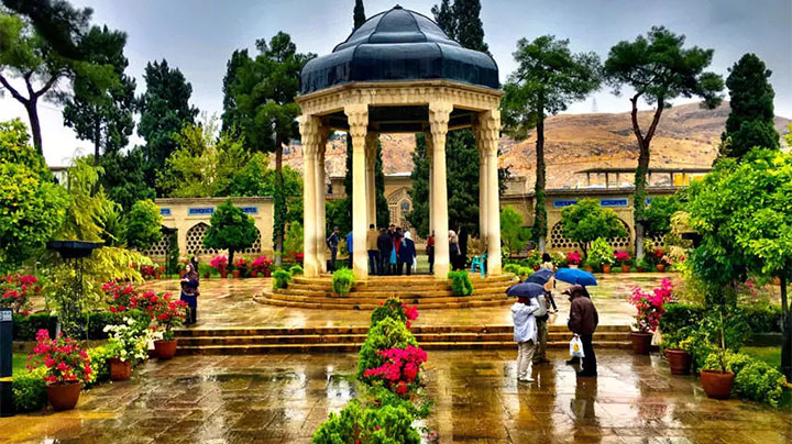 شیراز، شهر شعرا و باغها