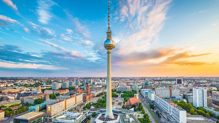 برج تلویزیون برلین: چشماندازی بینظیر از آسمان